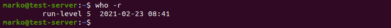 Checking the current runlevel of the system with who -r