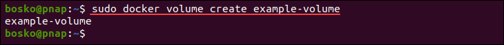 Creating an example volume in Docker.